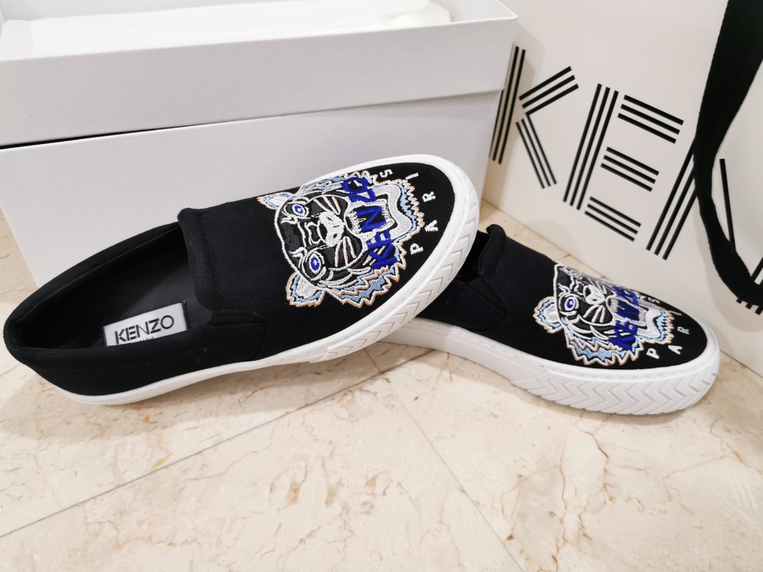 kenzo slip on black