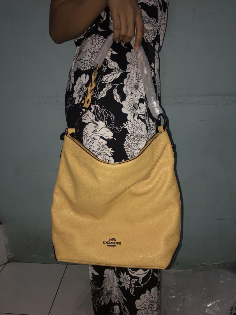 Coach ltr sales abby duffle