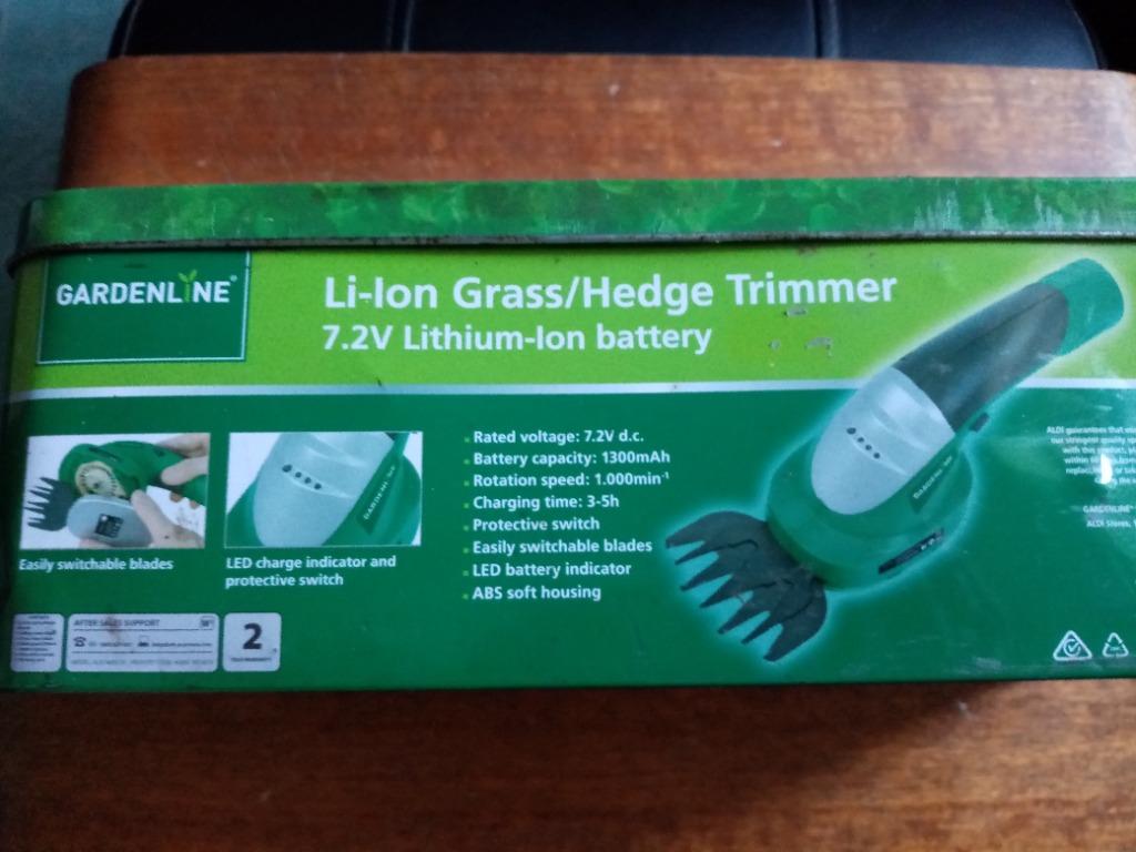 cordless grass hedge trimmer