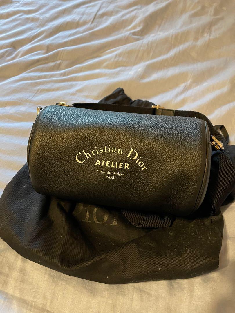 Dior roller best sale pouch bag price