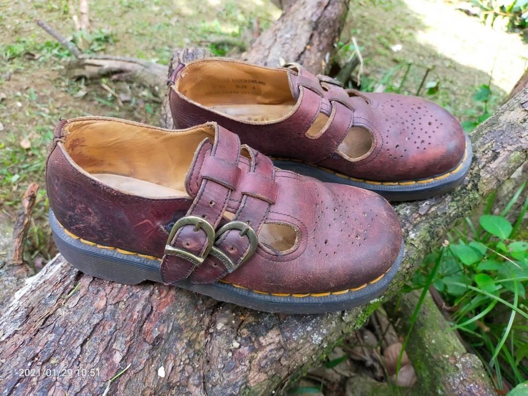 DR MARTENS MARY JANE Women s Fashion Footwear Loafers on Carousell