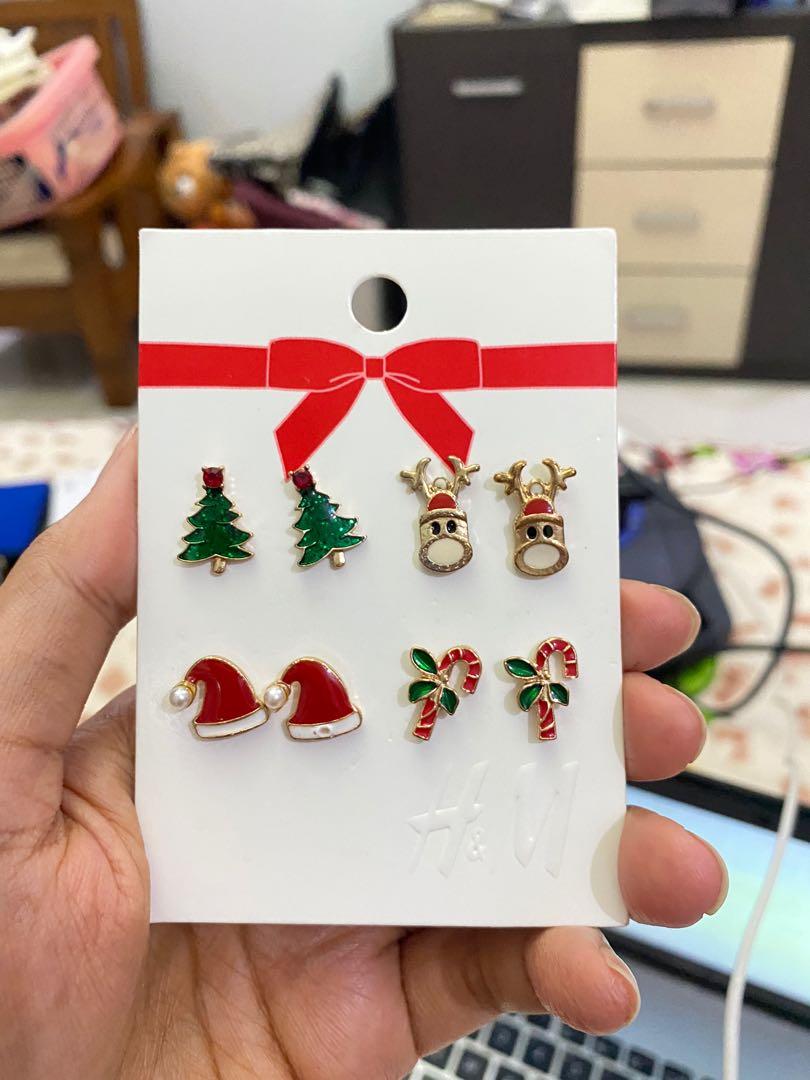 H&m outlet christmas earrings