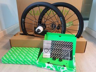 𝐑𝐄𝐀𝐃𝐘 𝐒𝐓𝐎𝐂𝐊 -  Hubsmith A349 Bumbee wheelset for Brompton new latest 3 / 4 Speed Version