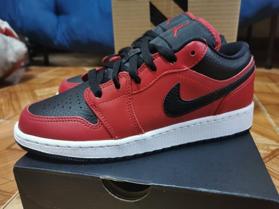 Jordan 1 Low Reverse Bred Pebbled Swoosh Gs Men S Fashion Footwear Sneakers On Carousell