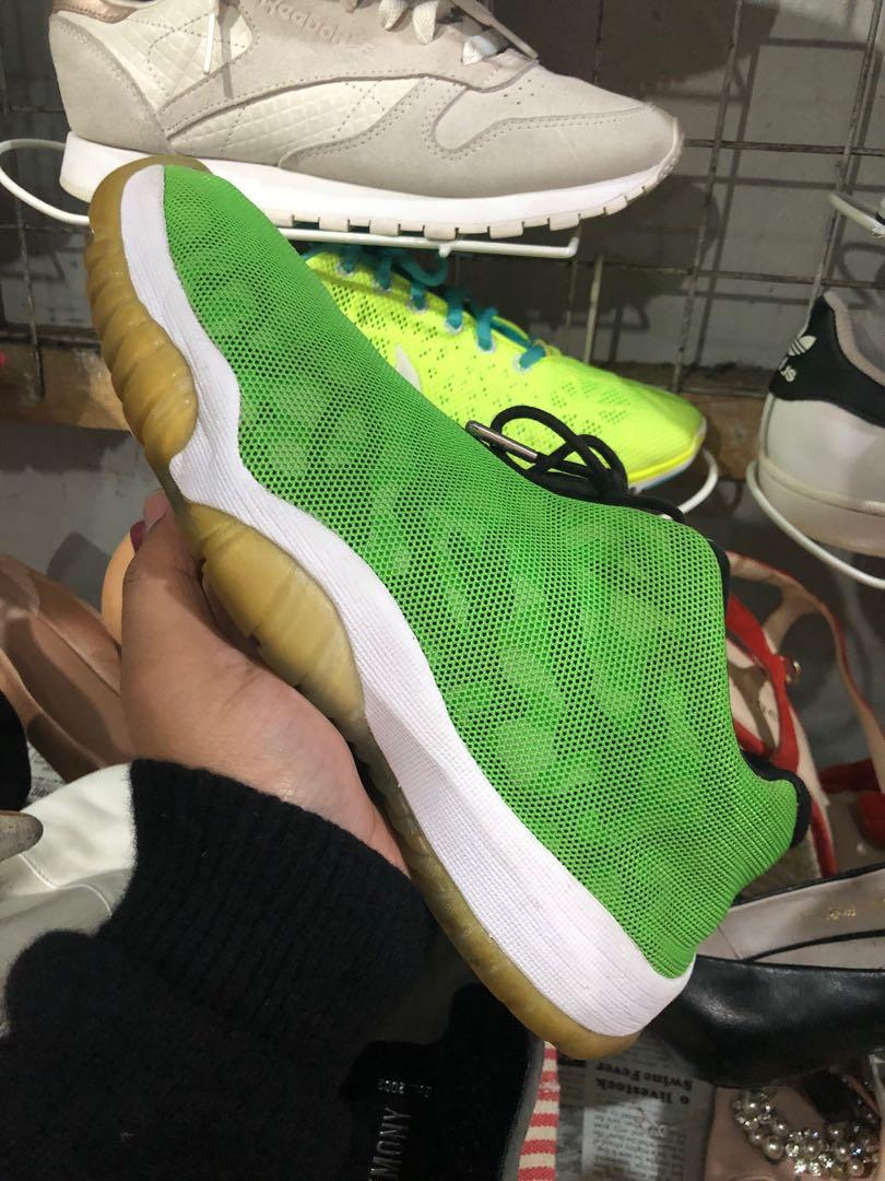 jordan future green camo