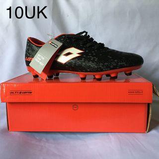 kasut bola line 7
