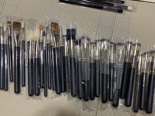 （分類：）位於 。 由 kk___2021 提交（商品編號 1066150845，圖片 1）。簡介： 。