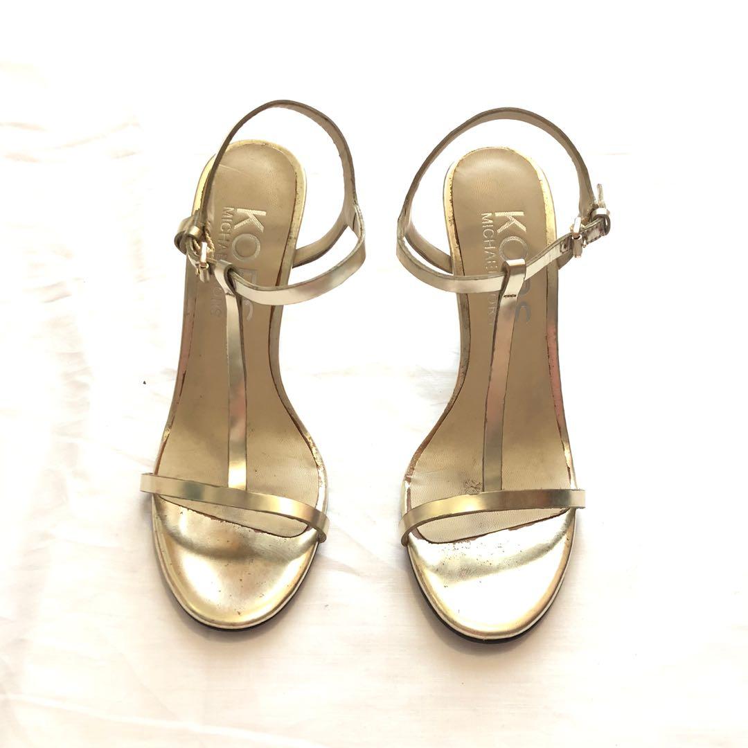 michael kors gold wedges
