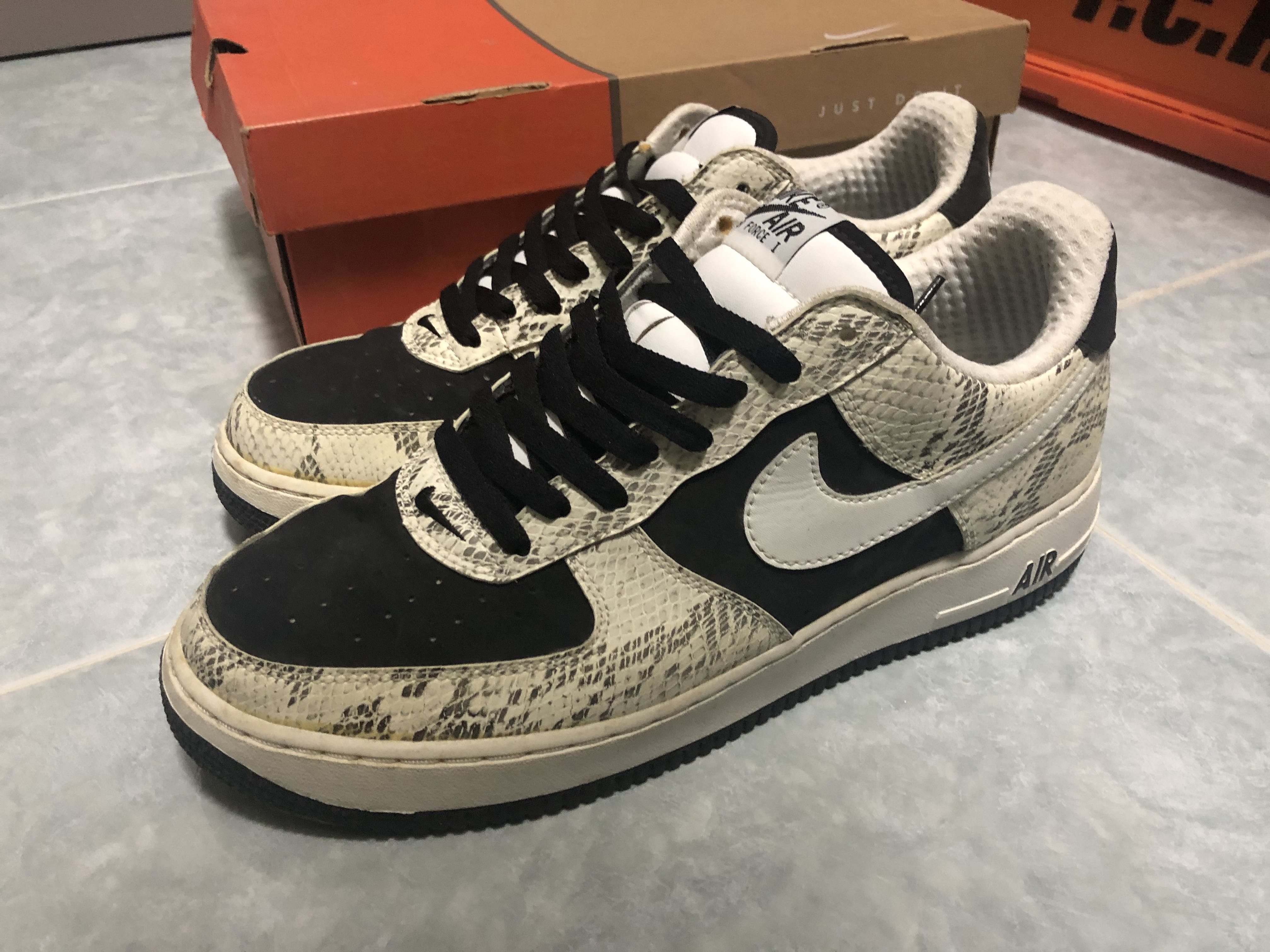 Nike Air Force 1 蛇皮snakeskin us10.5, 男裝, 鞋, 波鞋- Carousell