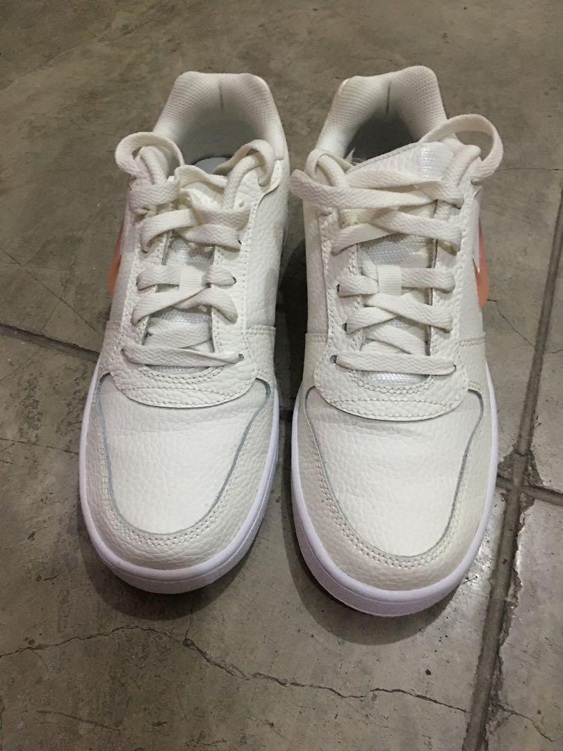 wmns ebernon low prem