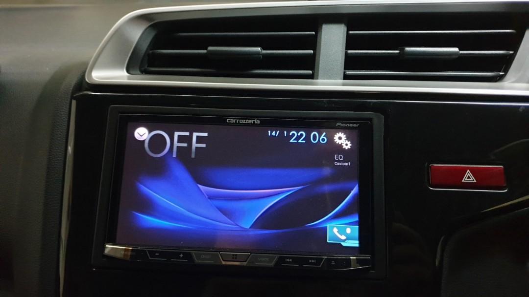 Pioneer Carrozzeria Double Din Head Unit ( FH-9200DVD), Auto