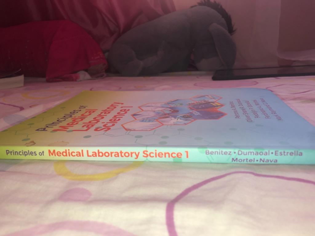 PRINCIPLES OF MEDICAL LABORATORY SCIENCE 1 BOOK, Hobbies & Toys, Books