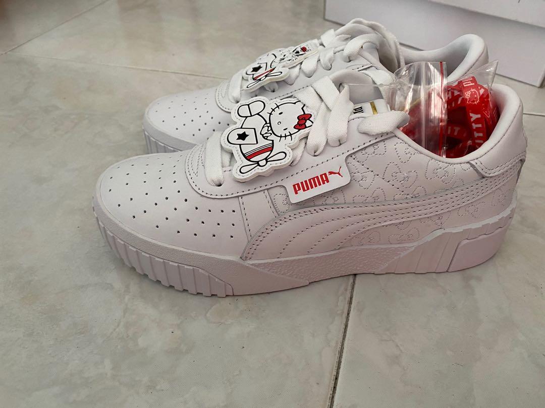 Puma hello kitty white shoes top