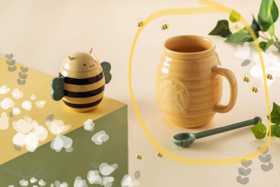 wallpapers Starbucks Valentines 2021 Bee carousell
