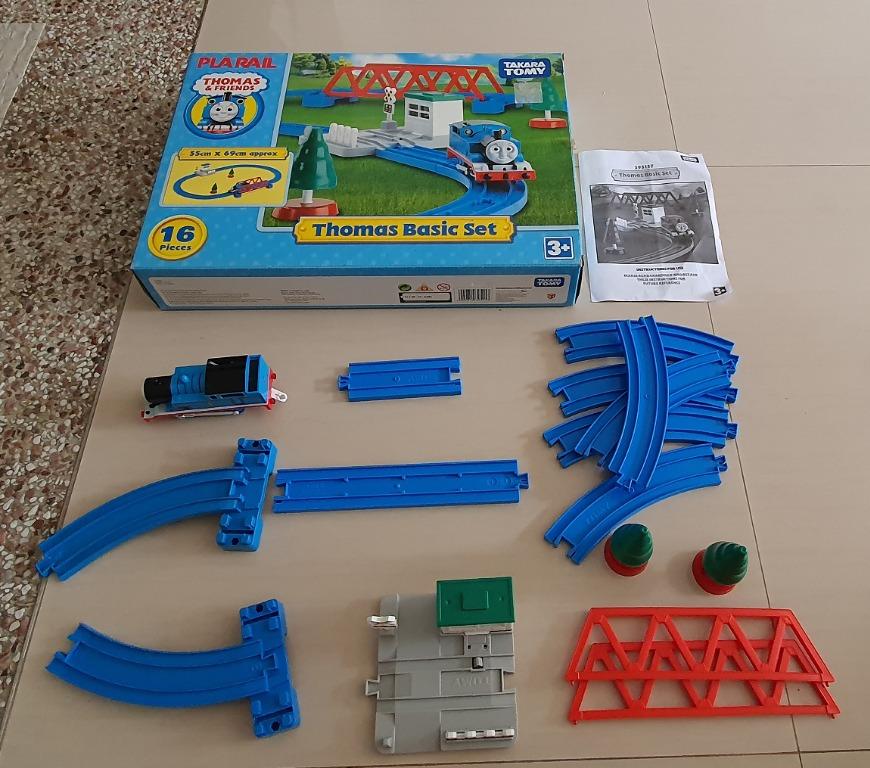 Thomas & Friends & Rescue Centre, Hobbies & Toys, Toys & Games on Carousell