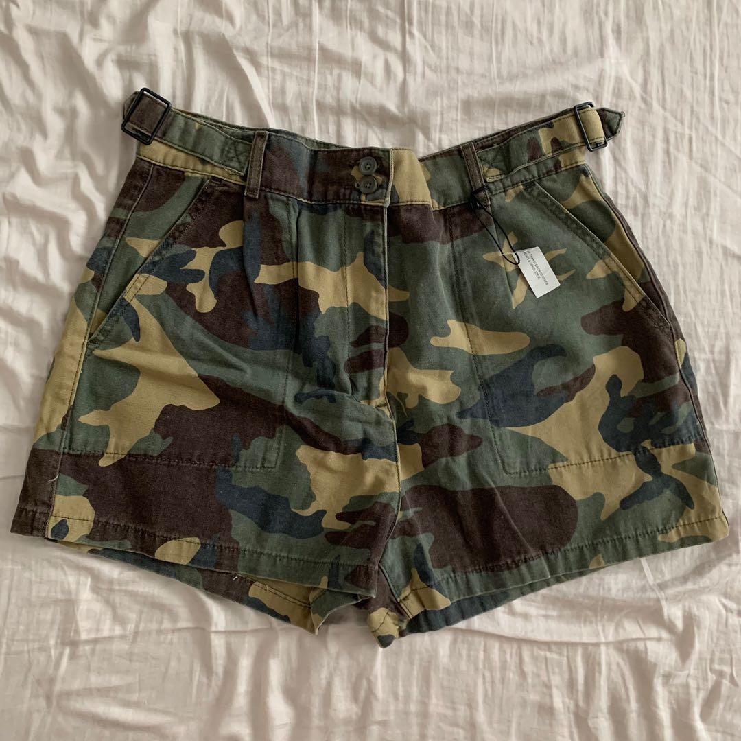 Topshop camo shorts Clearance