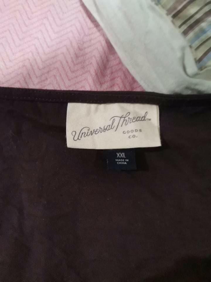 🥳bday sale:UNIVERSAL THREAD PLUS SIZE JUMPSUIT (Category: Jumpsuits) located in Quezon City. Submitted by shopping_made_easy (Listing ID 1066157797, Image 2). Description: IN GREAT CONDITION BEST FIT XXXL.