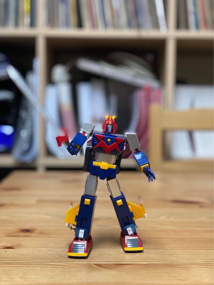 VOLTES V Action Series Mini Action 02 (Category: Figurines & Statues) located in Muntinlupa City. Submitted by menchps (Listing ID 1066116220, Image 2). Description: Details provided in the photo.