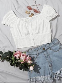 (Category: ) located in . Submitted by shopaaholic (Listing ID 1066109928, Image 1). Description: .