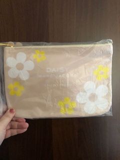 *全新* Marc Jacobs Daisy 香水clutch64218035266307110