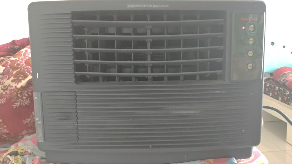 Air Cooler Honeywell CW12AE RUSAK