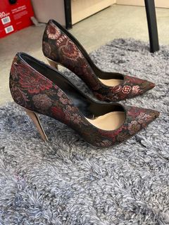 （分類：）位於 。 由 preloved.1602 提交（商品編號 1060261271，圖片 1）。簡介： 。