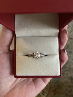 (Category: ) located in . Submitted by shopaholic-anonymous (Listing ID 1060420041, Image 1). Description: .