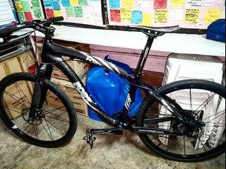 used carbon fiber mountain bike