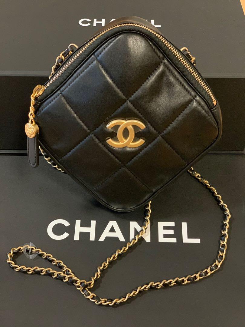 Chanel outlet diamond bag