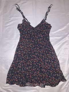 (Category: ) located in . Submitted by settrends (Listing ID 1060425735, Image 1). Description: .