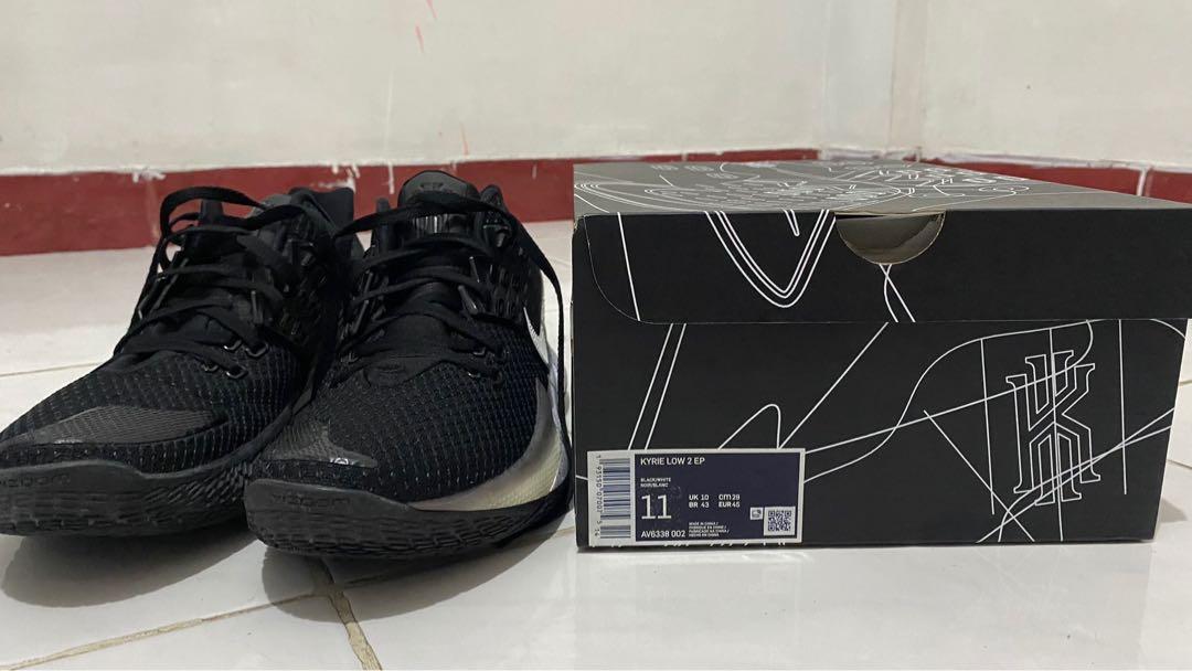 For Sale Kyrie Low 2 EP Men s Fashion Footwear Sneakers on Carousell