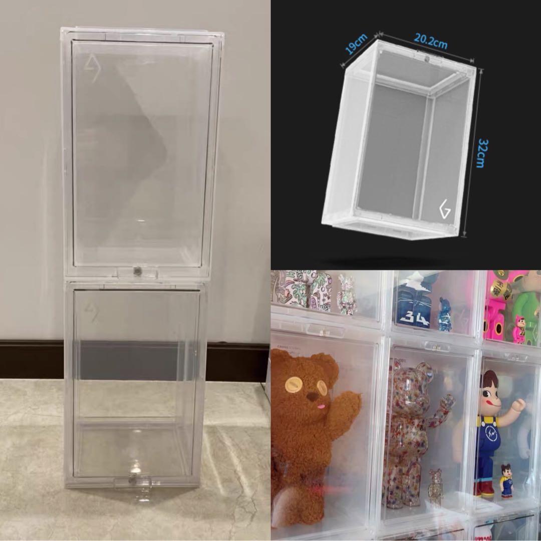 GOTO Display Box for 400% Bearbrick, Hobbies & Toys, Toys & Games on ...