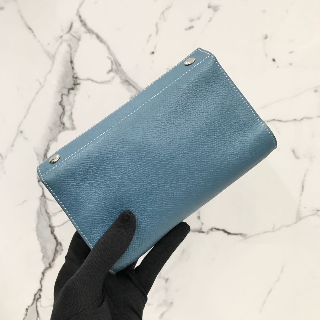 Hermes karo sale pouch