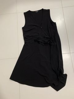 (Category: ) located in . Submitted by happyling88 (Listing ID 1060301048, Image 1). Description: .