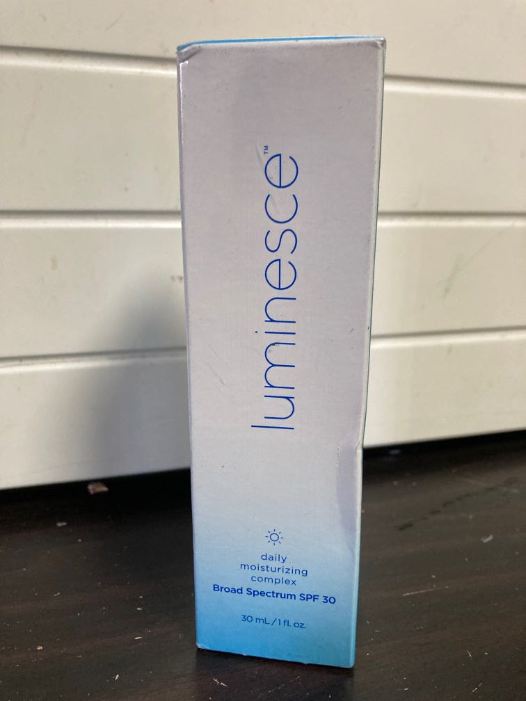 jeunesse day moisturizer