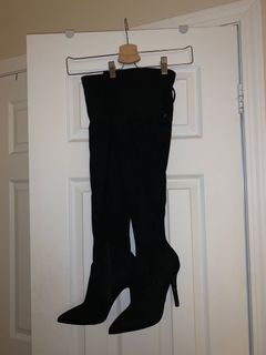 (Category: ) located in . Submitted by nsg.closet (Listing ID 1060425681, Image 1). Description: .