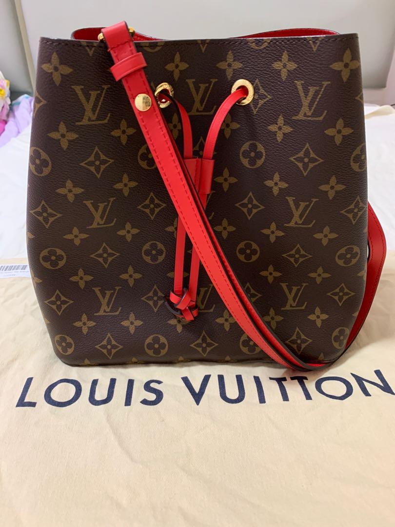 bucket bag lv