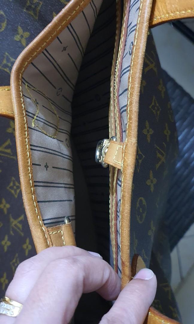 Louis Vuitton Neverfull GM Monogram, Luxury, Bags & Wallets on Carousell