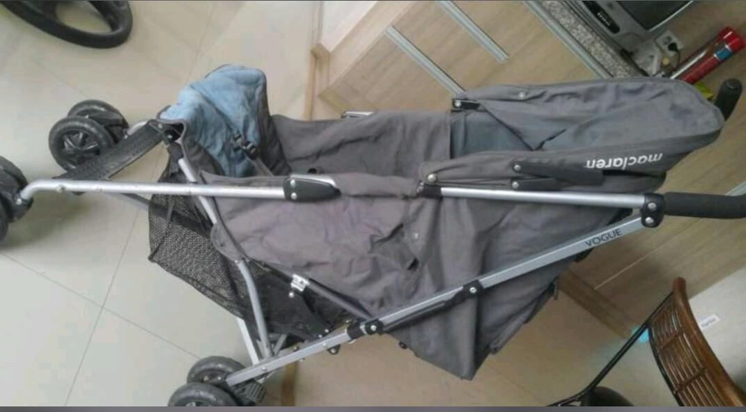 Maclaren stroller (Category: Strollers) located in Quezon City. Submitted by lizawoo (Listing ID 1060222526, Image 3). Description: Maclaren Vogue stroller blue and gray still in good condition lightweight very easy to maneuver bought in US.