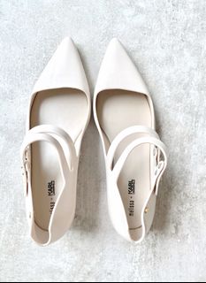 (Category: ) located in . Submitted by fashbuy (Listing ID 1060254807, Image 1). Description: .