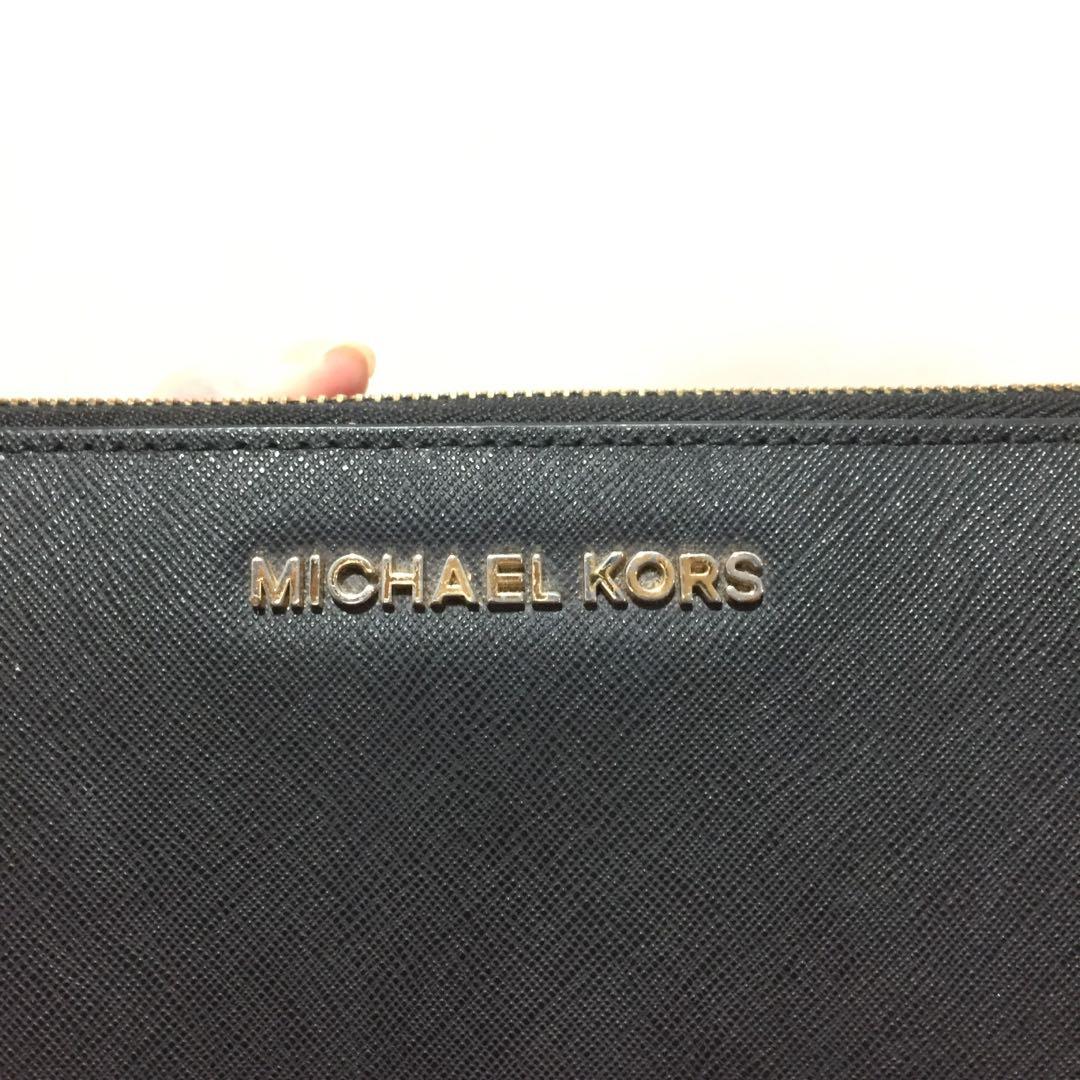 Michael Kors Jet Set Travel Large Saffiano Leather QuarterZip Wallet   Galeries de la Capitale