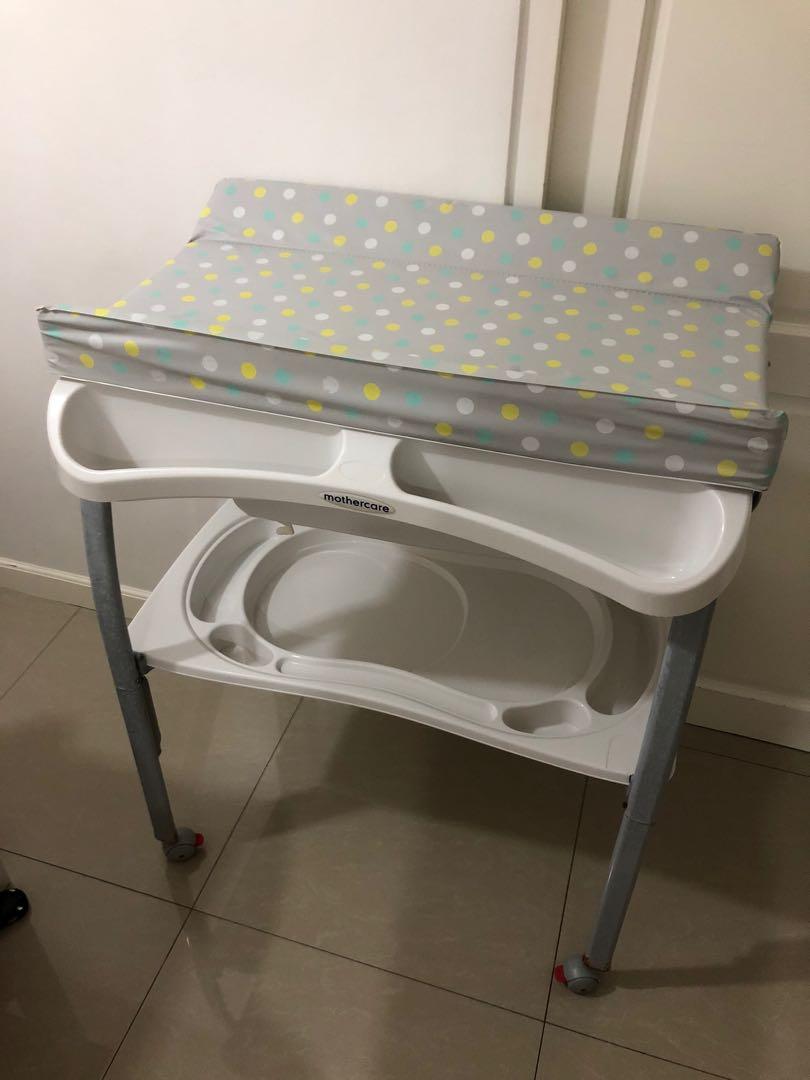 Mothercare Changing table and Bathtub, Babies & Kids, Baby Nursery