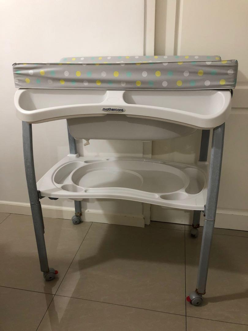 Mothercare Changing table and Bathtub, Babies & Kids, Baby Nursery