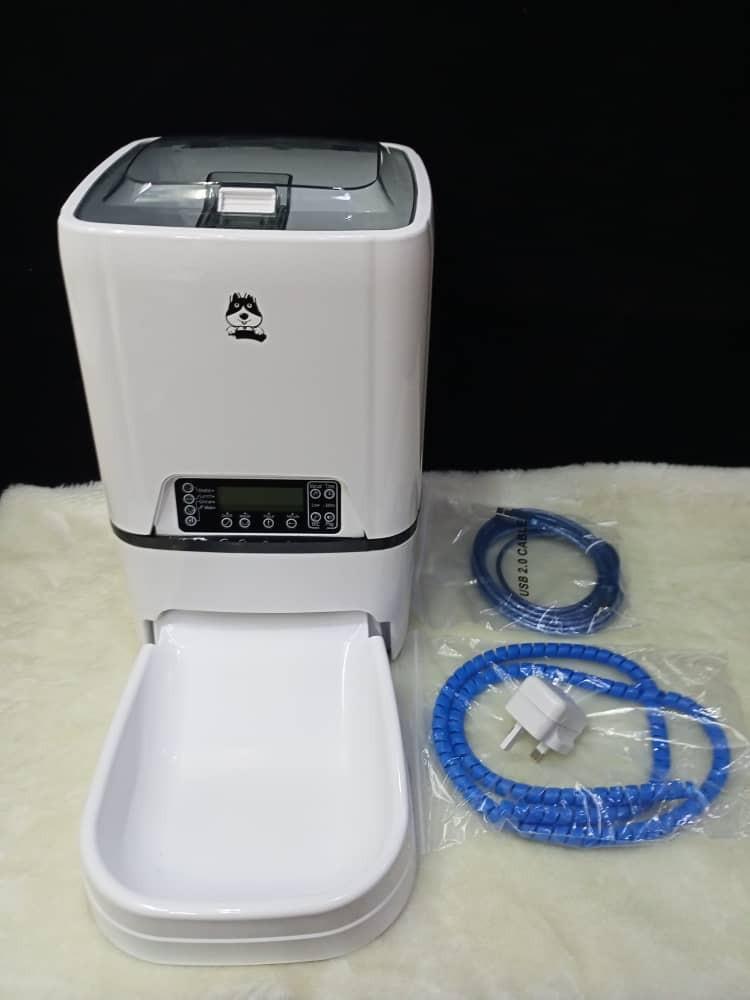 B3309 automatic shop pet feeder