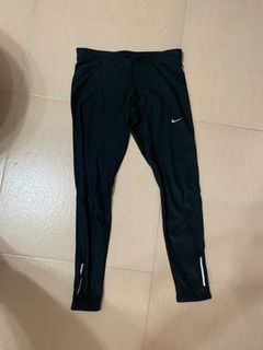 （分類：）位於 。 由 shopeatsleepandrepeat 提交（商品編號 1060278100，圖片 1）。簡介： 。