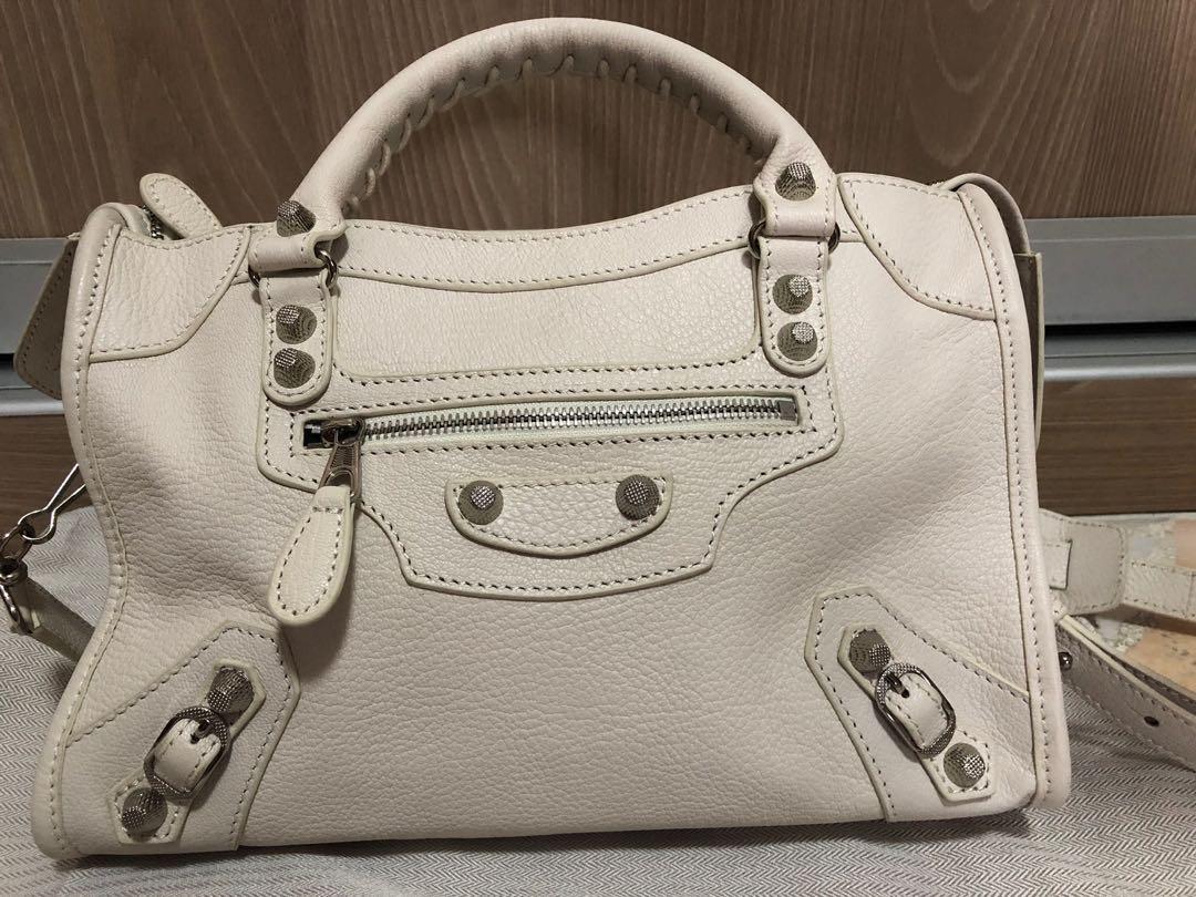 White lambskin top leather