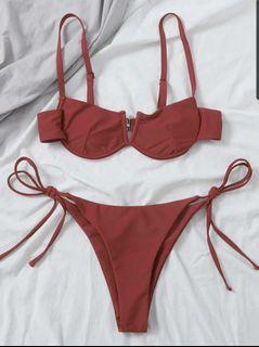 exposed underwire bikini