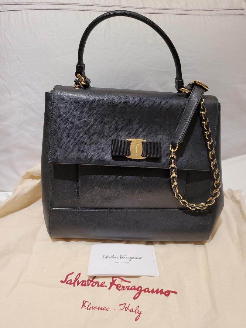 Salvatore ferragamo carrie outlet