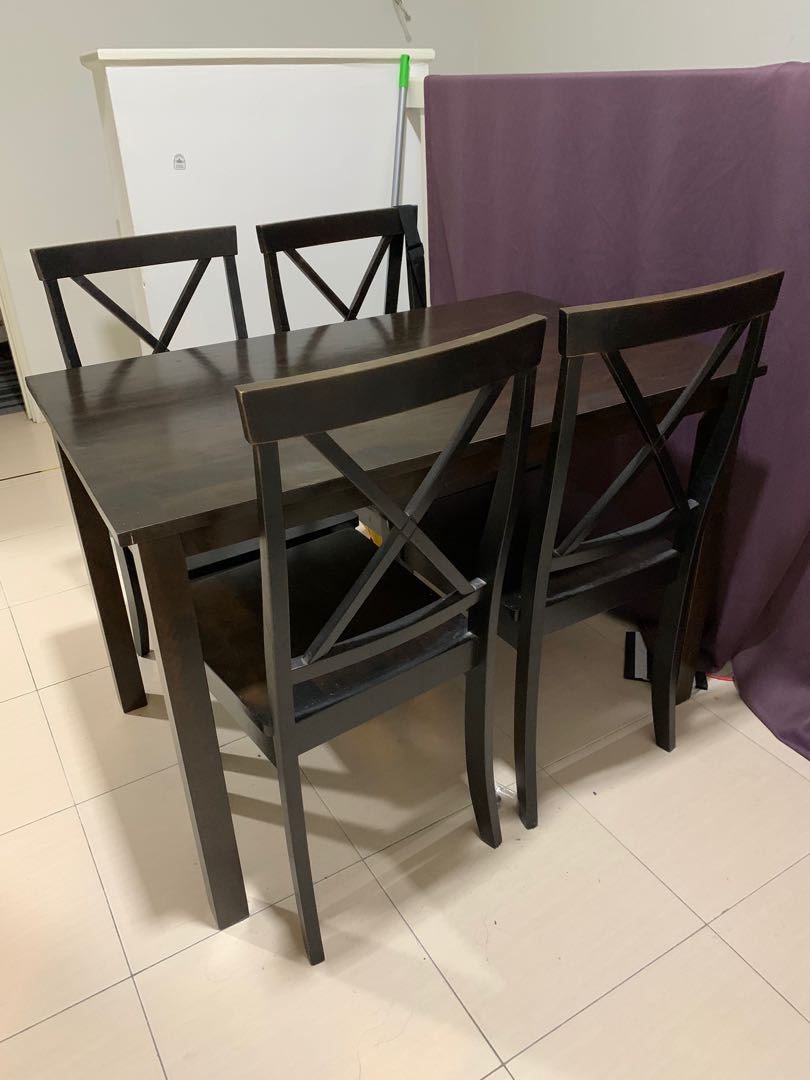 Set Meja Makan 4orang Home Furniture Furniture On Carousell