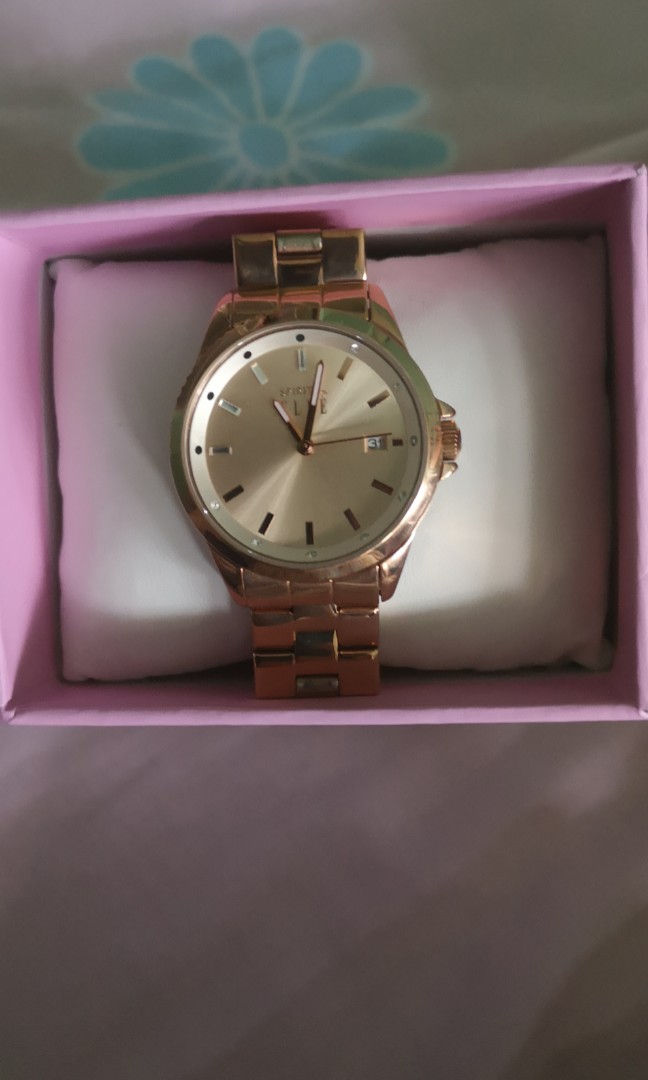 Spirit by hotsell elle watch price